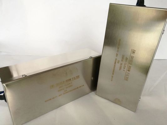 좋은 가격 초 가벼운 0.2 파운드 RF 전력 필터 20dB 반환 손실 50 오hm RF 대역 패스 필터 온라인으로