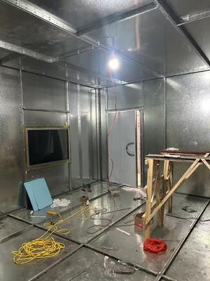 좋은 가격 100dB 보호 효과, 사용자 정의 가능한 방 크기 및 EMI 보호를 위해 50 오름 저항을 가진 RC 필터 온라인으로